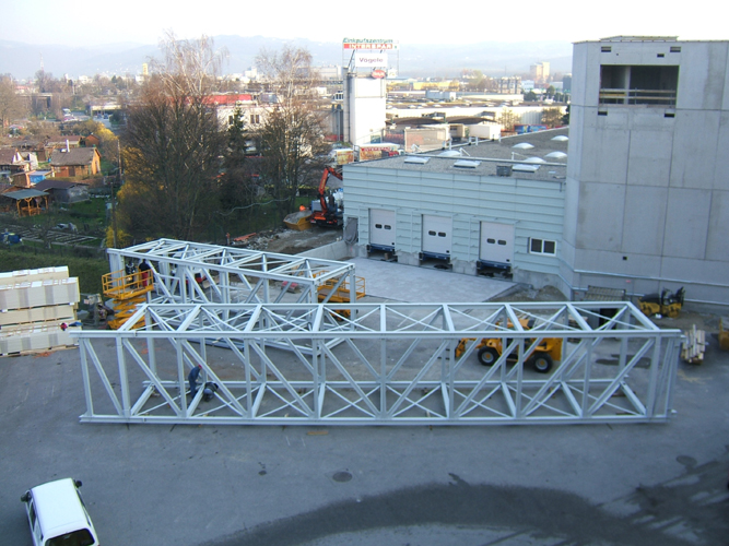 Stahltragwerk, Dacheindeckung, Fassadenverkleidung